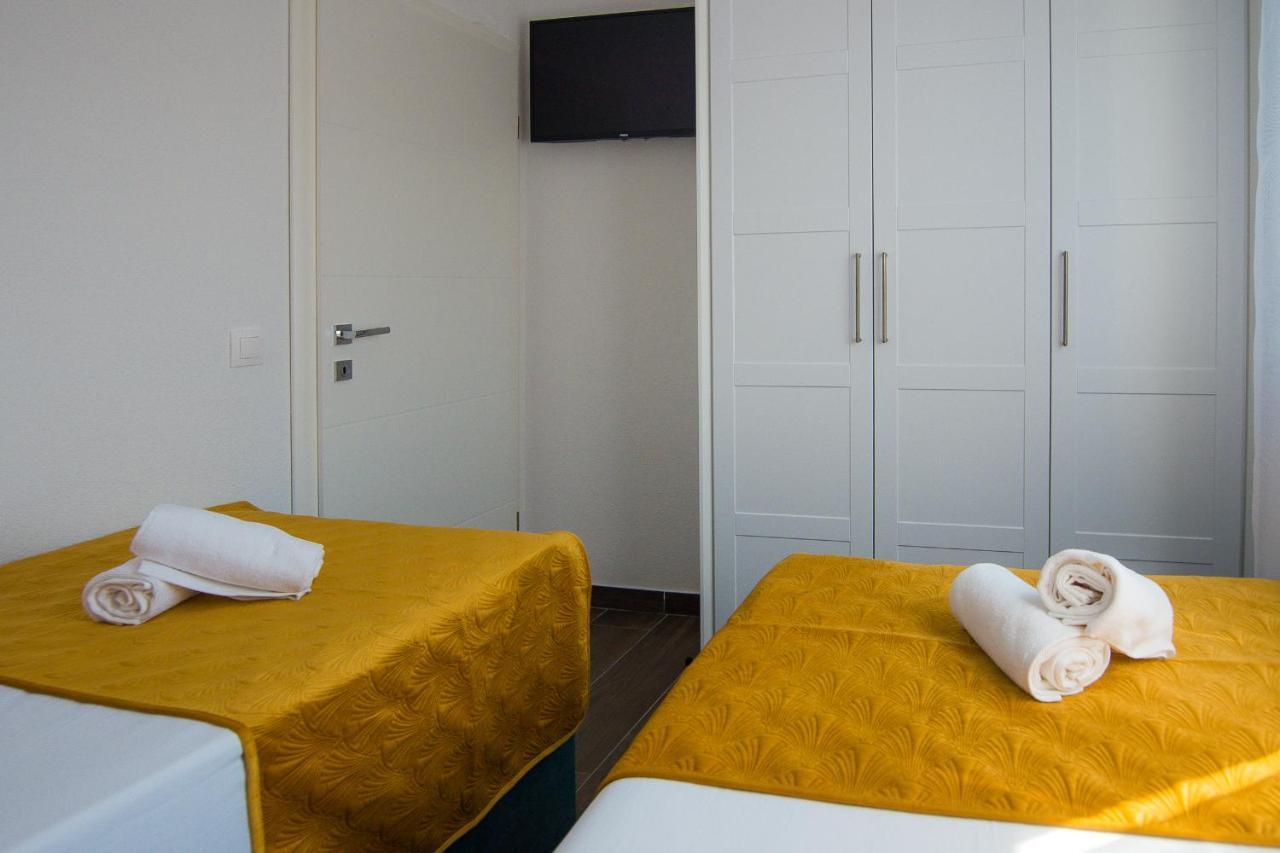 Holiday Home Moliva Donje Sitno Exterior photo