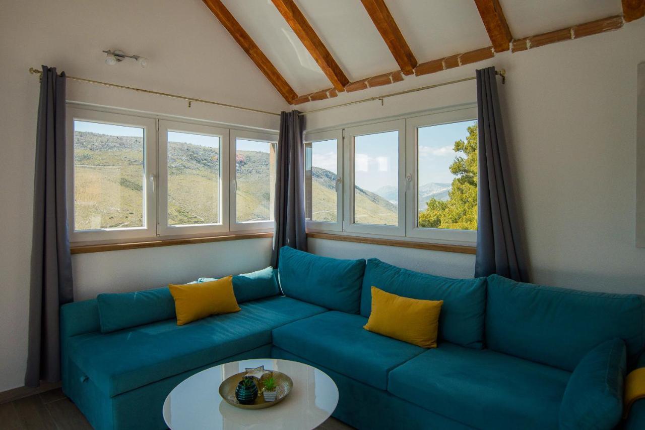 Holiday Home Moliva Donje Sitno Exterior photo