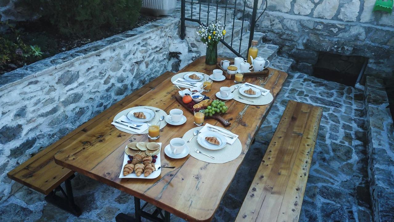 Holiday Home Moliva Donje Sitno Exterior photo