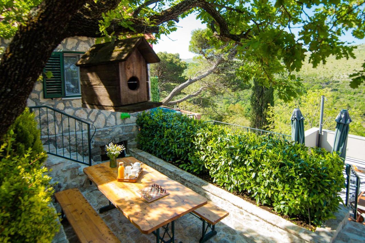 Holiday Home Moliva Donje Sitno Exterior photo